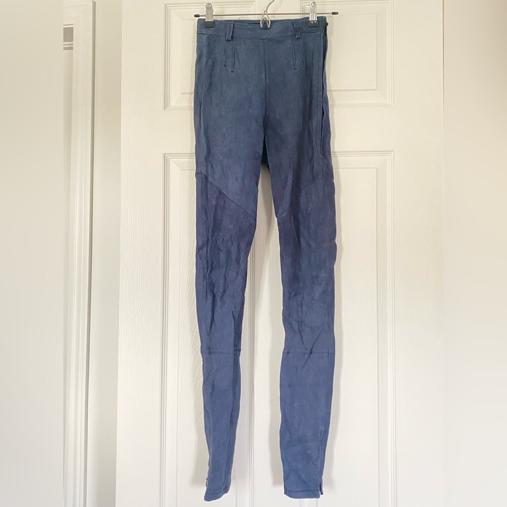High waisted goat nappa fitted trouser